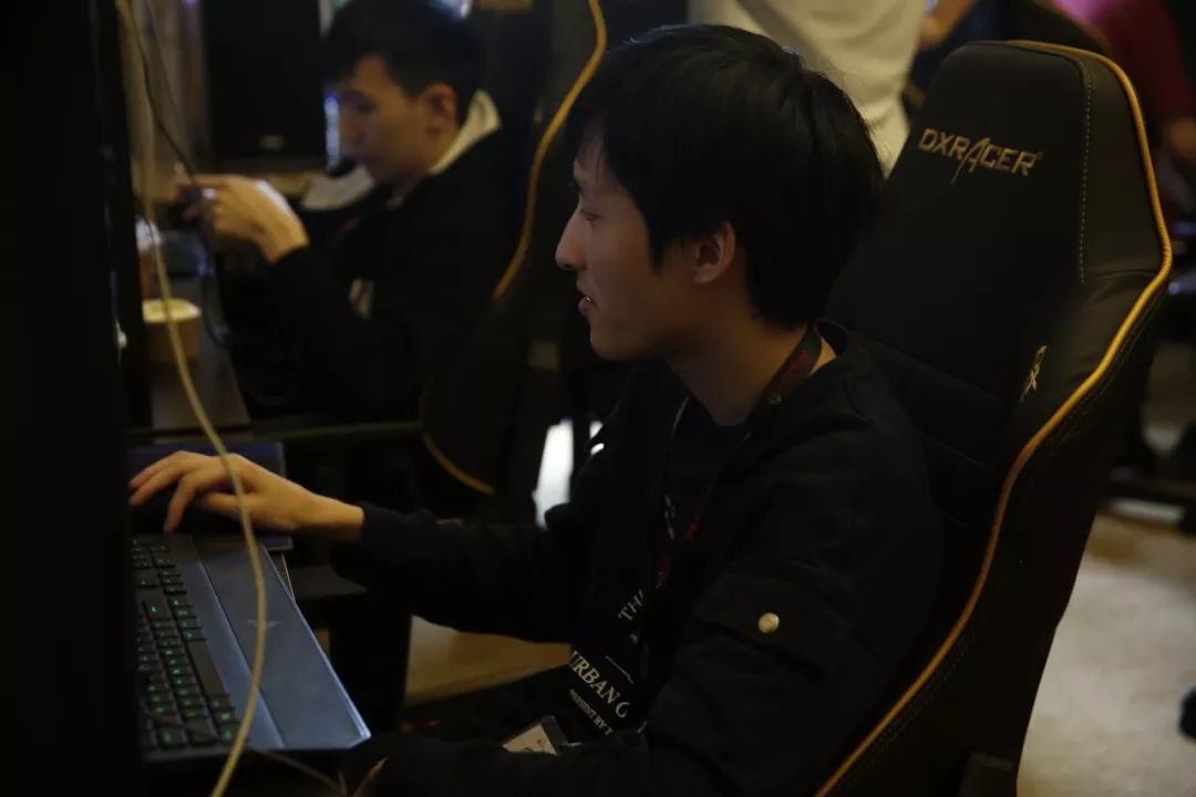 B1ad3 ：如果持续连胜，那在上海Major就会面临很大危险
